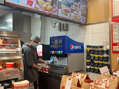 -塔斯汀中国汉堡(白云京溪地铁站店)