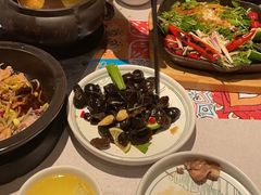 -云海肴·汽锅鸡·云南菜(天山百盛优客店)