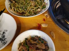 爽口鱼肚-榕江牛瘪牛肉火锅