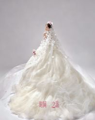 -雅云婚纱摄影工作室旗舰店