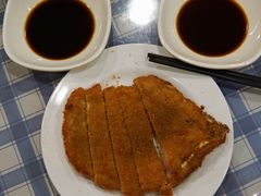 炸猪排-潘国仙耳光馄饨(黄家阙路店)