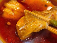 -肖肖酸萝卜鱼火锅(总店)