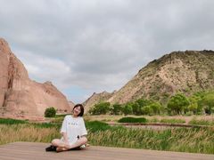 -波浪谷