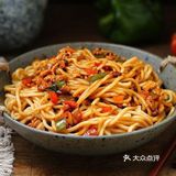 青椒鸡蛋酱拌面