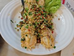 椒盐螳螂虾（370/1000克）-大树下海鲜饭店