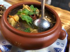 野生菌汽锅鸡-小厨子私房菜·云南美食店