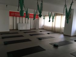 -馨媛瑜伽普拉提