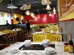 大堂-九记路边鸡(穗盐路店)