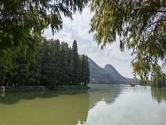 -星湖旅游景区七星岩