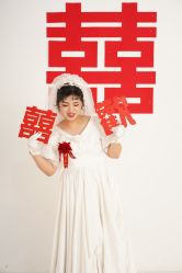 -巴黎春天婚纱摄影(临安店)