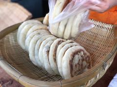 -眼镜粑粑