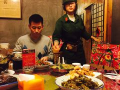 -闯关东东北农家菜(崂山石老人店)