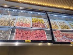 -嘎琉鲜切牛肉自助火锅