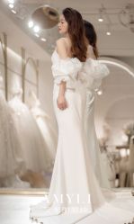 -艾米丽婚纱礼服