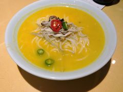贤二粉-素虎小呆鸟(西二旗店)