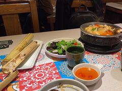-云海肴·汽锅鸡·云南代表菜(天山百盛优客店)