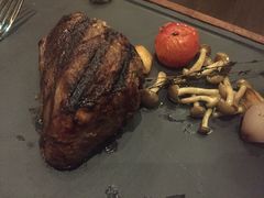 -恰餐厅及酒吧 CHAR Bar & Grill (北京丽都皇冠假日店)