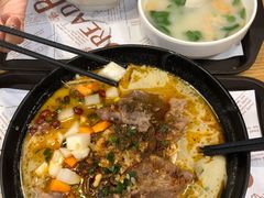 酸汤肥牛米线-鸭味先老鸭粉丝馆(瑞金路二号四号小区店)