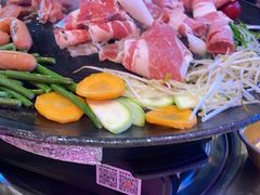 -豚豚家돈돈가韩国锅盖烤肉(新北万达店)