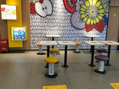 大堂-麦当劳(杭州萧山京港国际店)