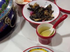 -毛辣果·贵州红酸汤牛肉火锅(西单店)