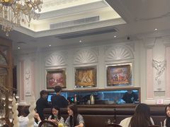 -秘密旅行Bonjour(黑金冠 江南西店)