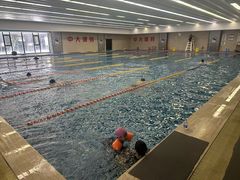 -蓝天国际游泳培训基地(华腾园店)