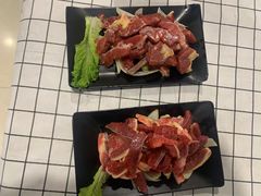 -枣玛露炭火烤肉脊骨锅