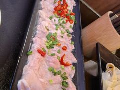 夹不起来的农家滑肉-吼堂老火锅(万寿宫店)