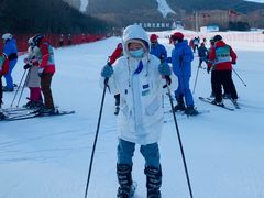 -亚布力新体委滑雪场