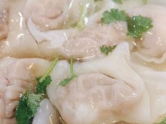 -南城香·饭香串香馄饨香(红军营店)