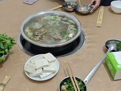 -黑竹沟新场牛肉火锅