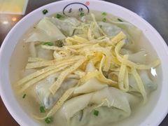 荠菜肉馄饨-毛华美食(清扬路店)
