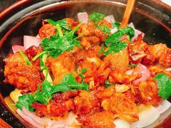 招牌霸味啫啫鸡-鹊玥·粤菜小馆(汇智国际商业中心店)