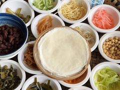 -包整·丝娃娃(一览甲秀楼风景店)