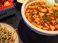 -川流不息·地道川菜·小龙虾(新松江路店)