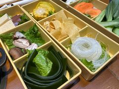 -呷哺呷哺 黄金牧场 (欢乐谷店)