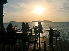 -Sunset Bar(丹绒亚路香格里拉店)