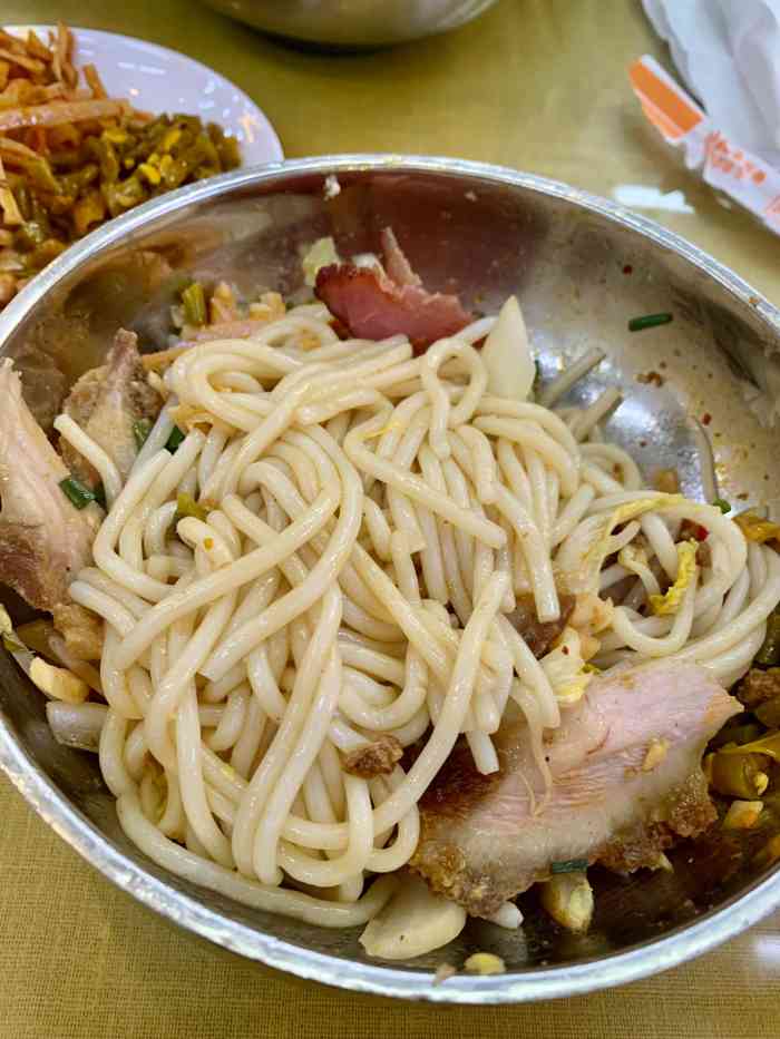 红鼻子桂林米粉新年华购物中心店