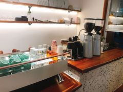 -Line 咖啡(石厦花园店)