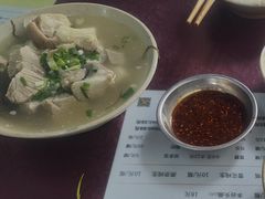 清炖膀-周肥肠(江油总店)