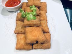 -HOMES上海本帮菜(襄阳公园店)