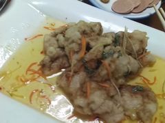 -老码头黑皮肘子锅包肉(赣水路店)