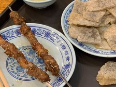 老北京炸灌肠-门框胡同百年卤煮(新街口店)