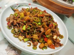 小炒花菜-八珍饺子·烤鸭·家常菜