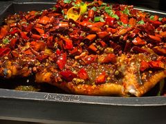 怪味烤鱼-江边城外烤全鱼(世茂广场店)