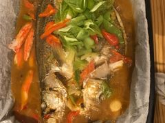 招牌香辣味清江鱼-鱼颜诱纸纸上烤鱼·蛙(龙湖天街店)