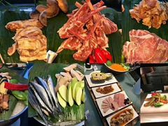 -唐拉雅秀酒店-西锦汇空中BBQ·思创餐厅