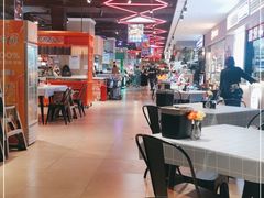 大堂-盒马鲜生(杭州萧山万象汇店)