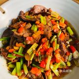 能拍大片的宝藏湘菜馆子，市井长沙再现